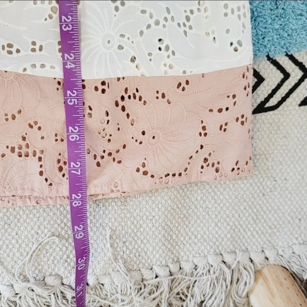 LOFT PEACH & WHITE EYELET LACE FIT & FLARE, SZ 6